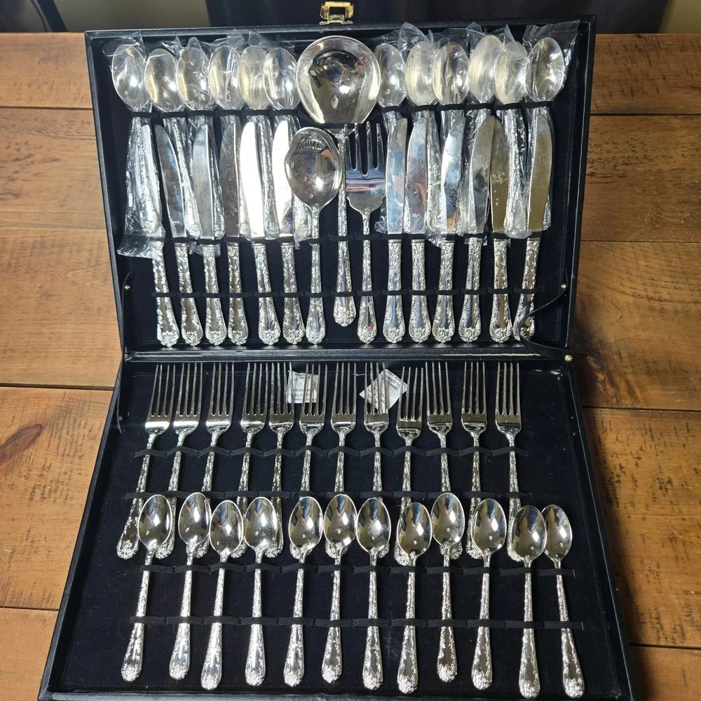 Wm Rogers & Son Enchanted Rose Silverplate Flatware 51 pc Service for 12 Case